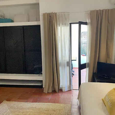Tavira Terrace&pool 255 Ac Appartement *